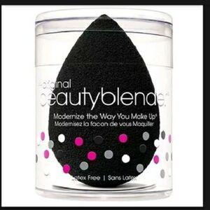 The Original Beauty Blender Sponge Applicator SEALED in Package